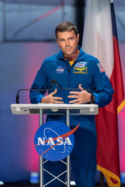 NASA image: reid-wiseman_51732552119_o