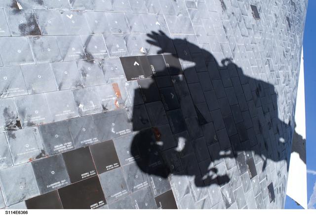 NASA image: Tile survey taken during EVA 3