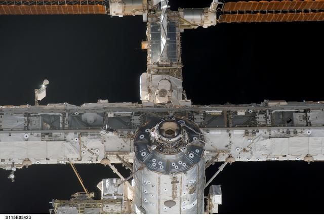 ISS during approach of the STS-115 Space Shuttle Atlantis