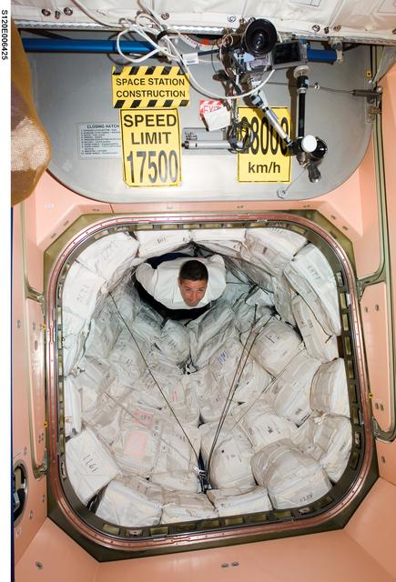 NASA image: Zamka floats into Node 1 / Unity module