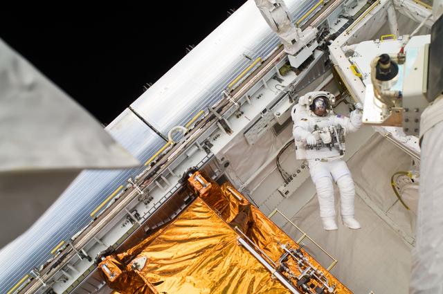 NASA image: STS-125 MS5 Feustel during EVA5