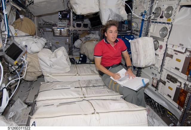 NASA image: Stefanyshyn-Piper in Columbus