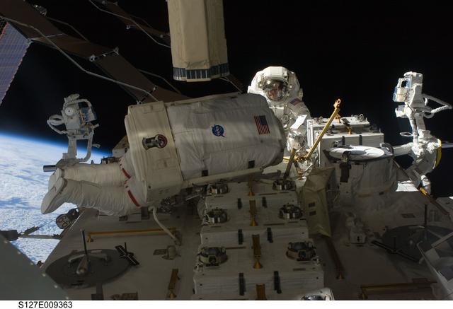 NASA image: Cassidy and Marshburn during EVA-5