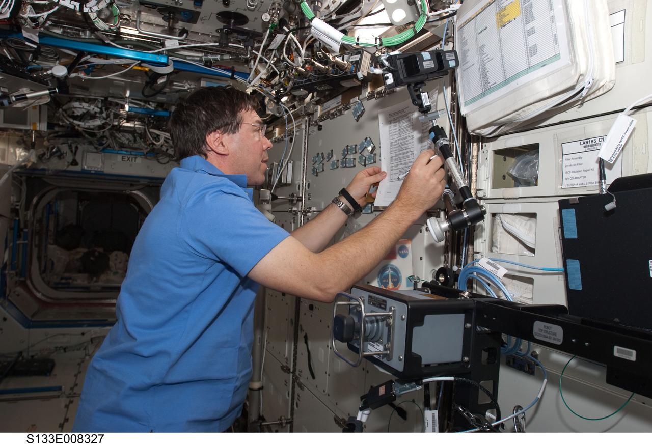 Barratt in U.S. Laboratory