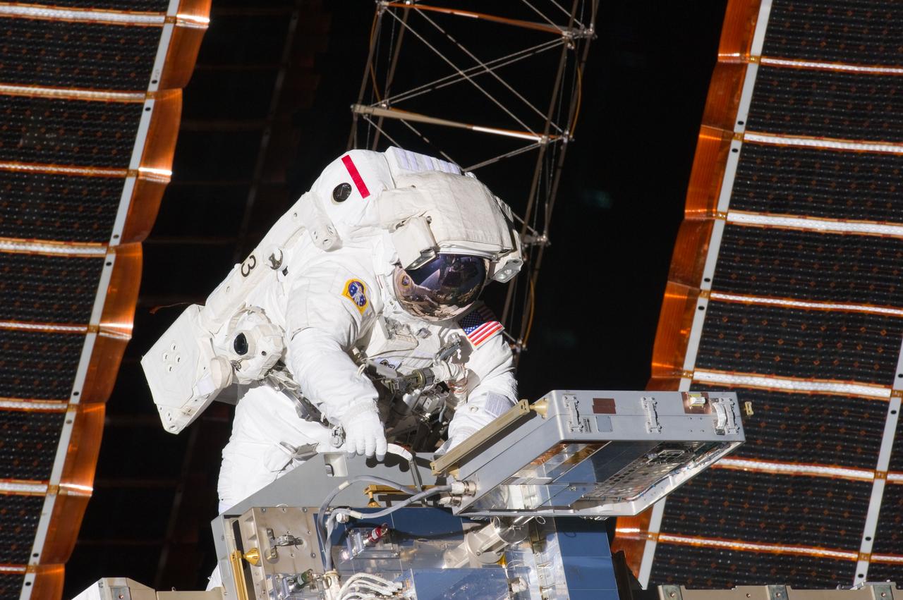 S134-E-007611 (20 May 2011) --- NASA astronaut Andrew Feustel, STS-134 mission specialist, participates in the mission's first session of extravehicular activity (EVA) as construction and maintenance continue on the International Space Station. During the six-hour, 19-minute spacewalk, Feustel and astronaut Greg Chamitoff (out of fame) retrieved long-duration materials exposure experiments and installed another, installed a light on one of the station?s rail line handcarts, made preparations for adding ammonia to a cooling loop and installed an antenna for the External Wireless Communication system. Photo credit: NASA