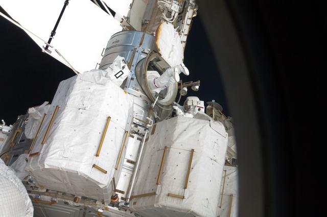 NASA image: View of STS-134 MS Chamitoff during EVA-1