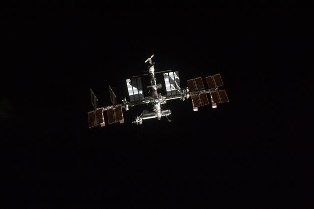 NASA image: ISS during STS-135 Approach