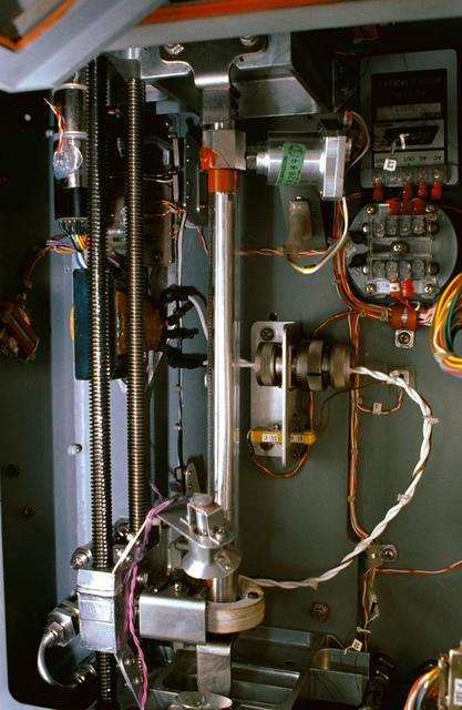 NASA image: STS-30 onboard closeup of the fluids experiment apparatus (FEA) equipment