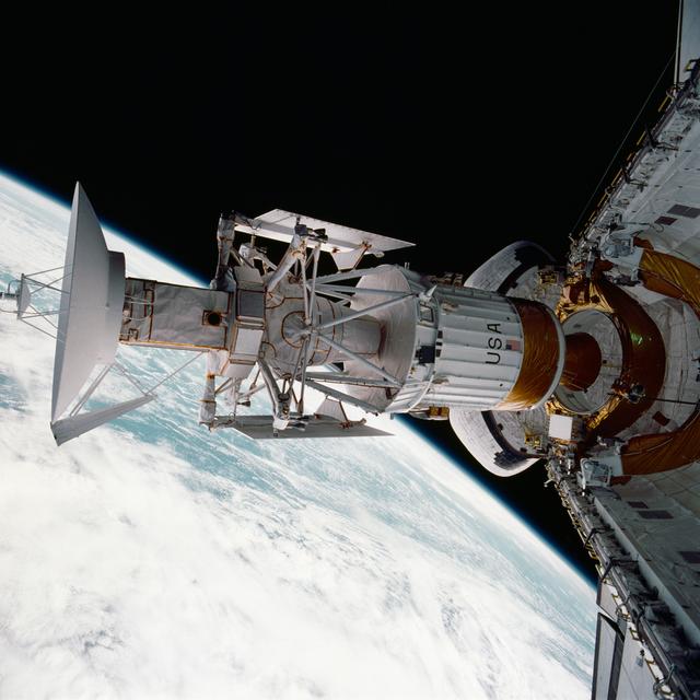 NASA image: STS-30 Magellan spacecraft & IUS deployment from Atlantis' payload bay (PLB)