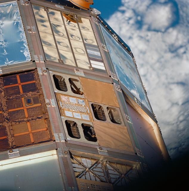 NASA image: Closeup of LDEF experiment trays documented during STS-32 photo survey