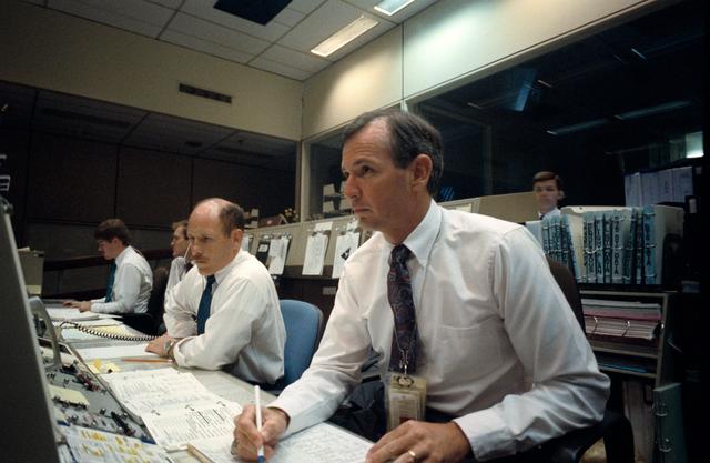 NASA image: STS-39 Discovery, OV-103, launch is monitored in JSC's Mission Control Center
