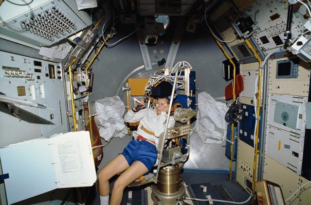 STS-42 Payload Specialist (MS) Bondar in IML-1's MVI rotator chair