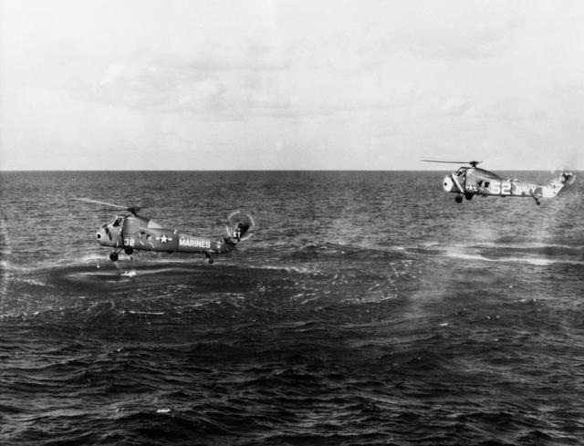 NASA image: Attempted Recovery of Mercury spacecraft at end of MR-4 mission