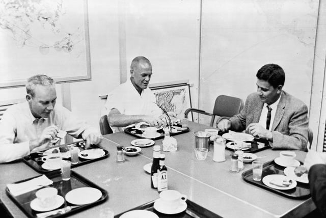 NASA image: Astronaut John Glenn at preflight breakfast