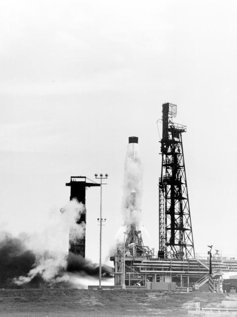 NASA image: STATIC TEST FIRING - MERCURY-ATLAS (MA)-8 