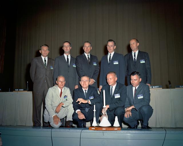 NASA image: ASTRONAUT GROUP - PORTRAIT