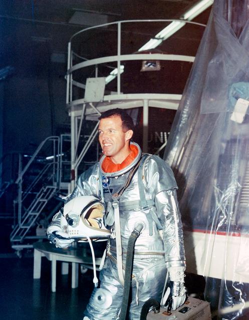 NASA image: ASTRONAUT COOPER, L. GORDON, JR. - MERCURY-ATLAS (MA)-9 - PREFLIGHT TESTING - CAPE