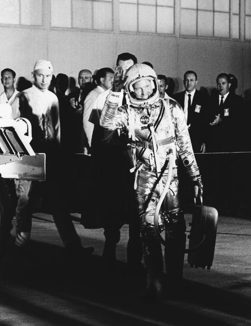 NASA image: ASTRONAUT COOPER, GORDON L., JR. - MERCURY-ATLAS (MA)-9 PRELAUNCH -HANGAR "S" - CAPE