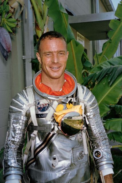NASA image: Scott Carpenter in Mercury pressure suit