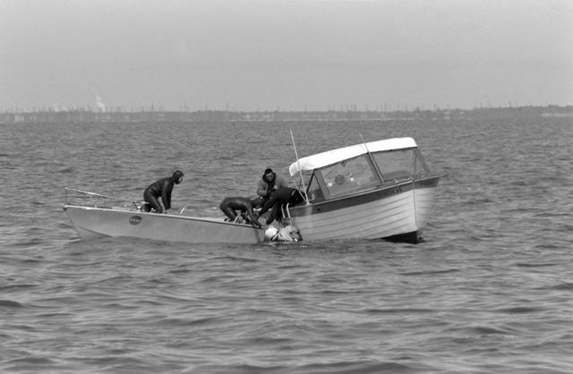 NASA image: WATER EGRESS (PARA-DROP) - TRAINING - GALVESTON, TX