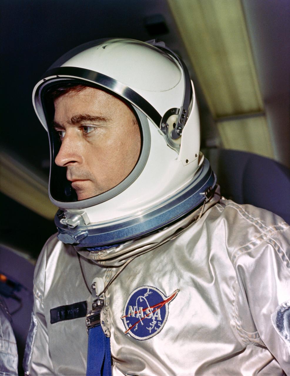 S65-23485 (23 March 1965) --- Astronaut John W. Young, pilot for the Gemini-Titan 3 mission, is in his space suit prior to Gemini-3 launch.