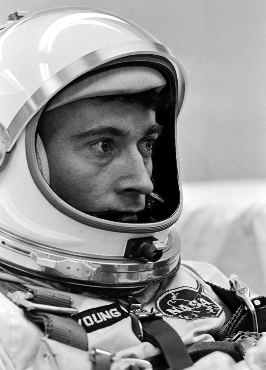 Closeup of Astronaut John W. Young, Pilot for the Gemini-III Spaceflight. CAPE KENNEDY, FL