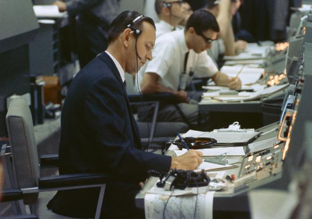 NASA image: MISSION CONTROL CENTER (MCC) - GEMINI-TITAN (GT)-4 ACTIVITY - MSC
