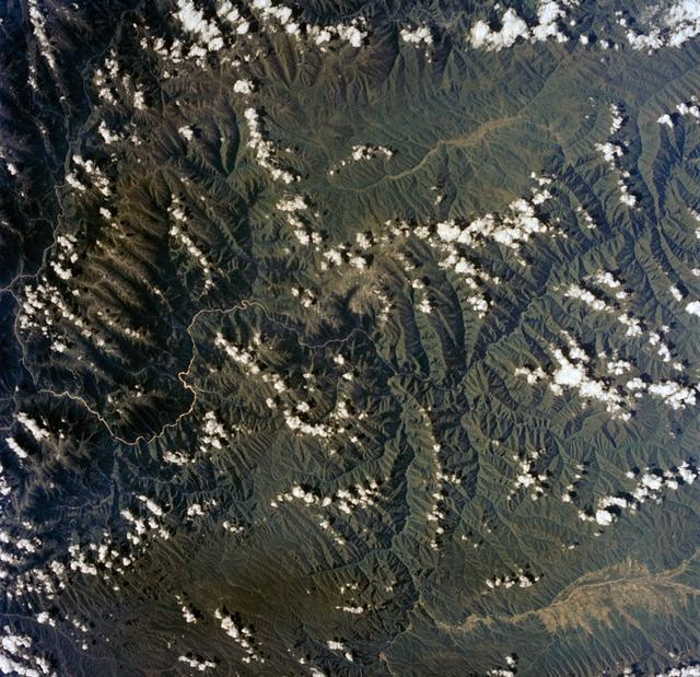 NASA image: EARTH-SKY - GEMINI-TITAN (GT)-5 (70mm Hasselblad)