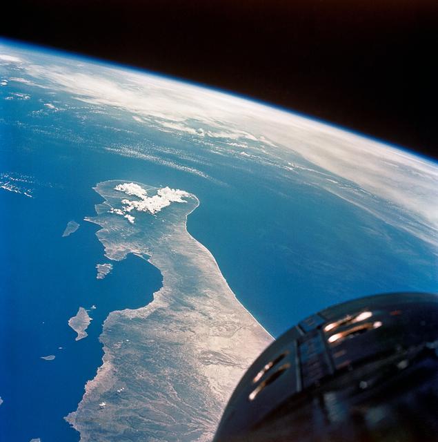 NASA image: GEMINI-V - EARTH-SKY VIEW - BAJA, CA - OUTER SPACE