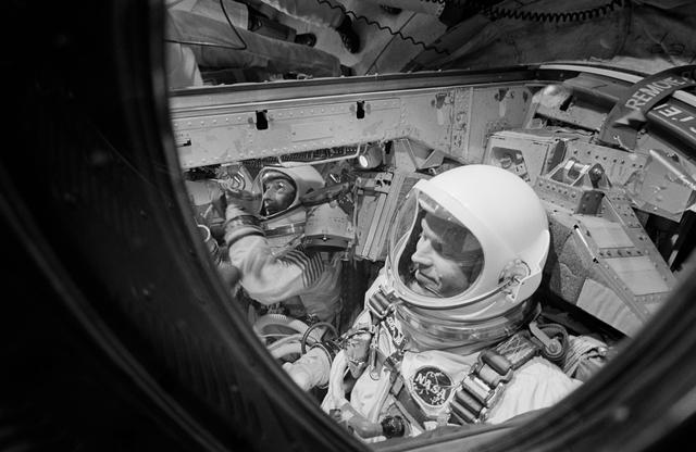 NASA image: INSIDE S/C (Spacecraft) (Prime Crew)