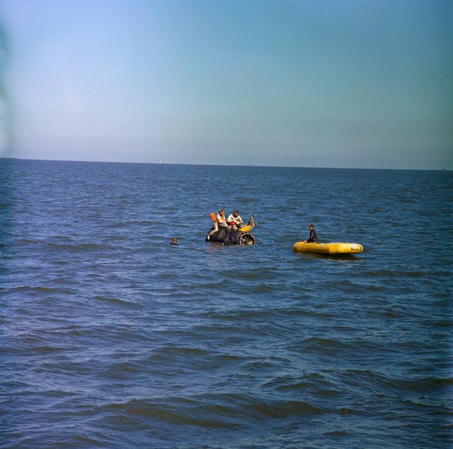 NASA image: GEMINI-8 - TRAINING - WATER EGRESS TRAINING  - GULF