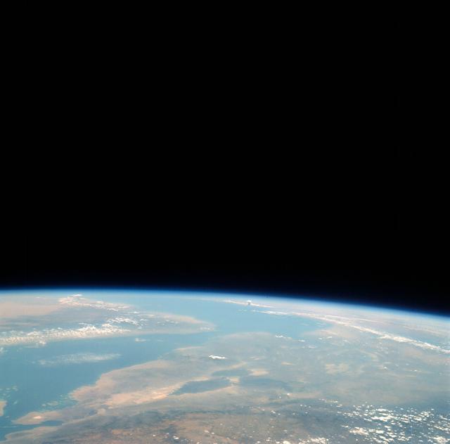 NASA image: GT-9A - EARTH SKY - SOUTHERN TIP OF RED SEA AREA