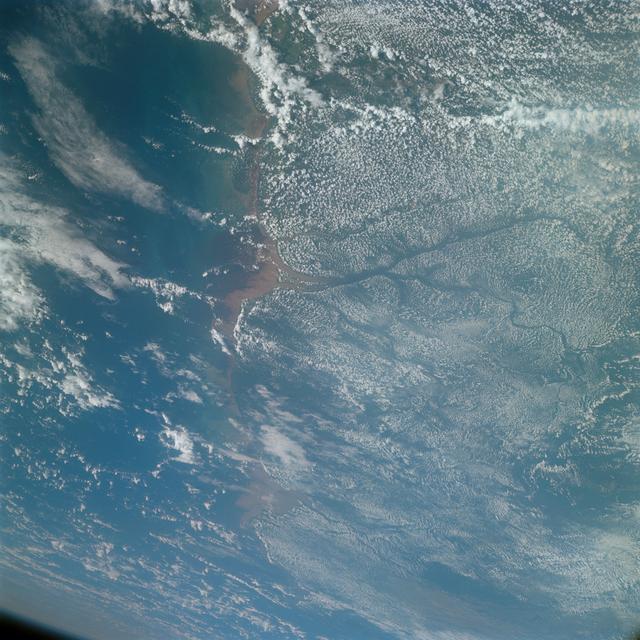 NASA image: GEMINI-TITAN (GT)-10 - EARTH - SKY