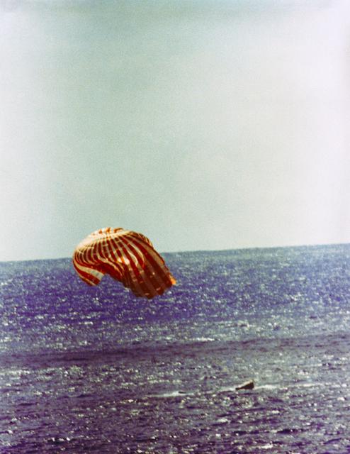 NASA image: GEMINI-TITAN (GT)-11 - RECOVERY - ATLANTIC