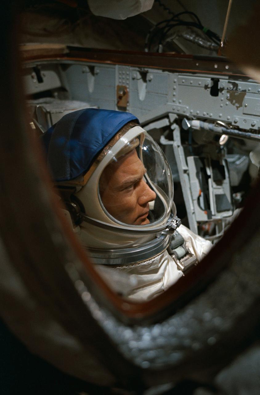 S66-59907 (11 Nov. 1966) --- Astronaut Edwin E. Aldrin Jr., Gemini-12 pilot, is seen in the Gemini-12 spacecraft in the white room atop Pad 19 awaiting the final minutes of the prelaunch countdown. Astronaut James A. Lovell Jr. (out of frame) is the command pilot. The liftoff was at 3:46 p.m. (EST), Nov. 11, 1966. Photo credit: NASA