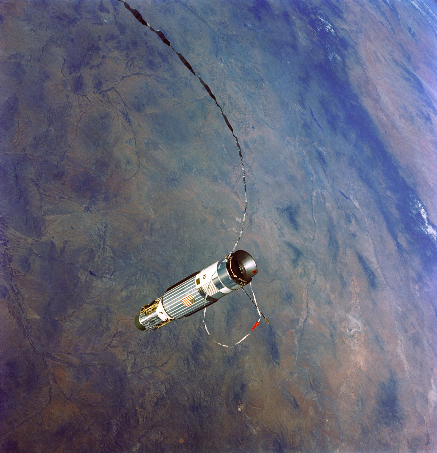 GEMINI-TITAN (GT)-12 - EARTH SKY - NORTHERN SONORA, MEXICO - OUTER SPACE