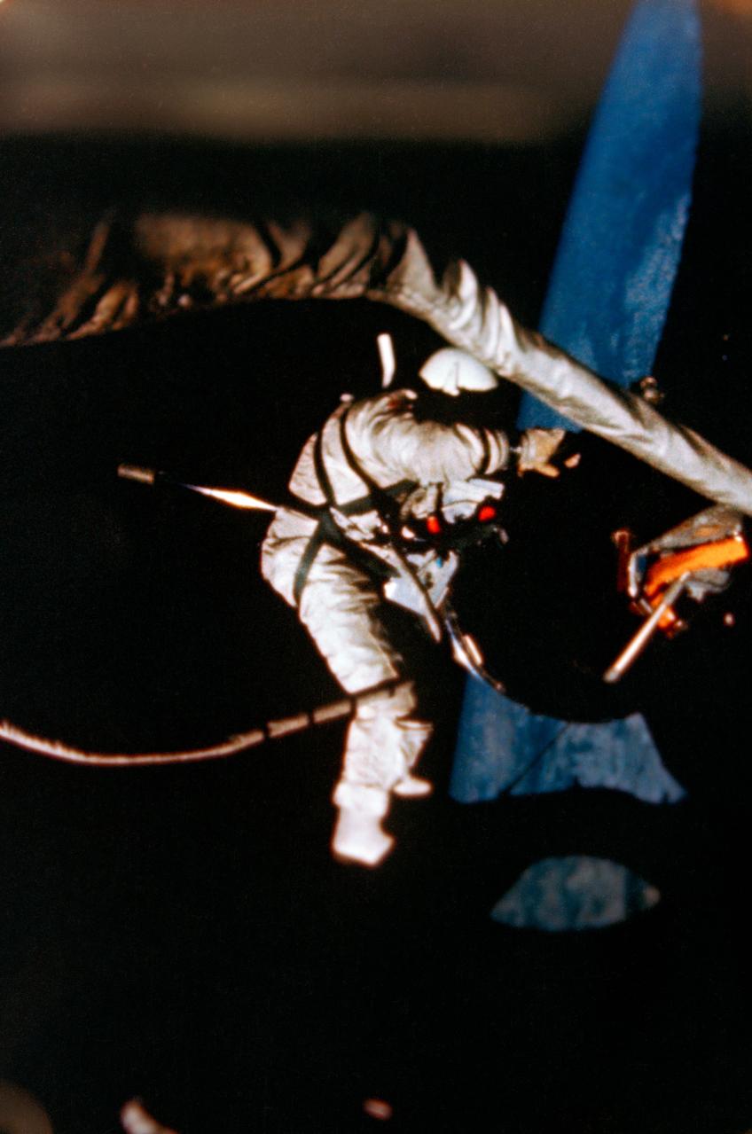 S66-62938 (12 Nov. 1966) --- Astronaut Edwin E. Aldrin Jr., pilot of the Gemini-12 spaceflight, performs extravehicular activity (EVA) during the second day of the four-day mission in space. Photo credit: NASA