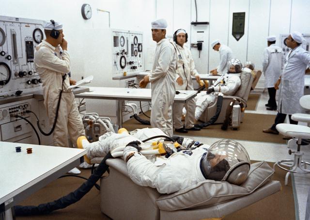 NASA image: APOLLO X ASTRONAUTS - COUNTDOWN DEMONSTRATION TEST (CDDT) - CAPE