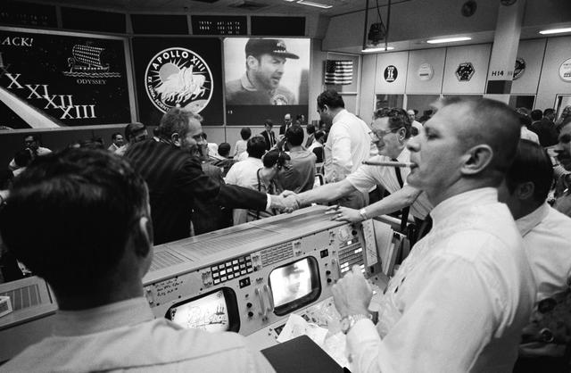 NASA image: Mission Control Center (MCC) View - Apollo 13 Splashdown - MSC