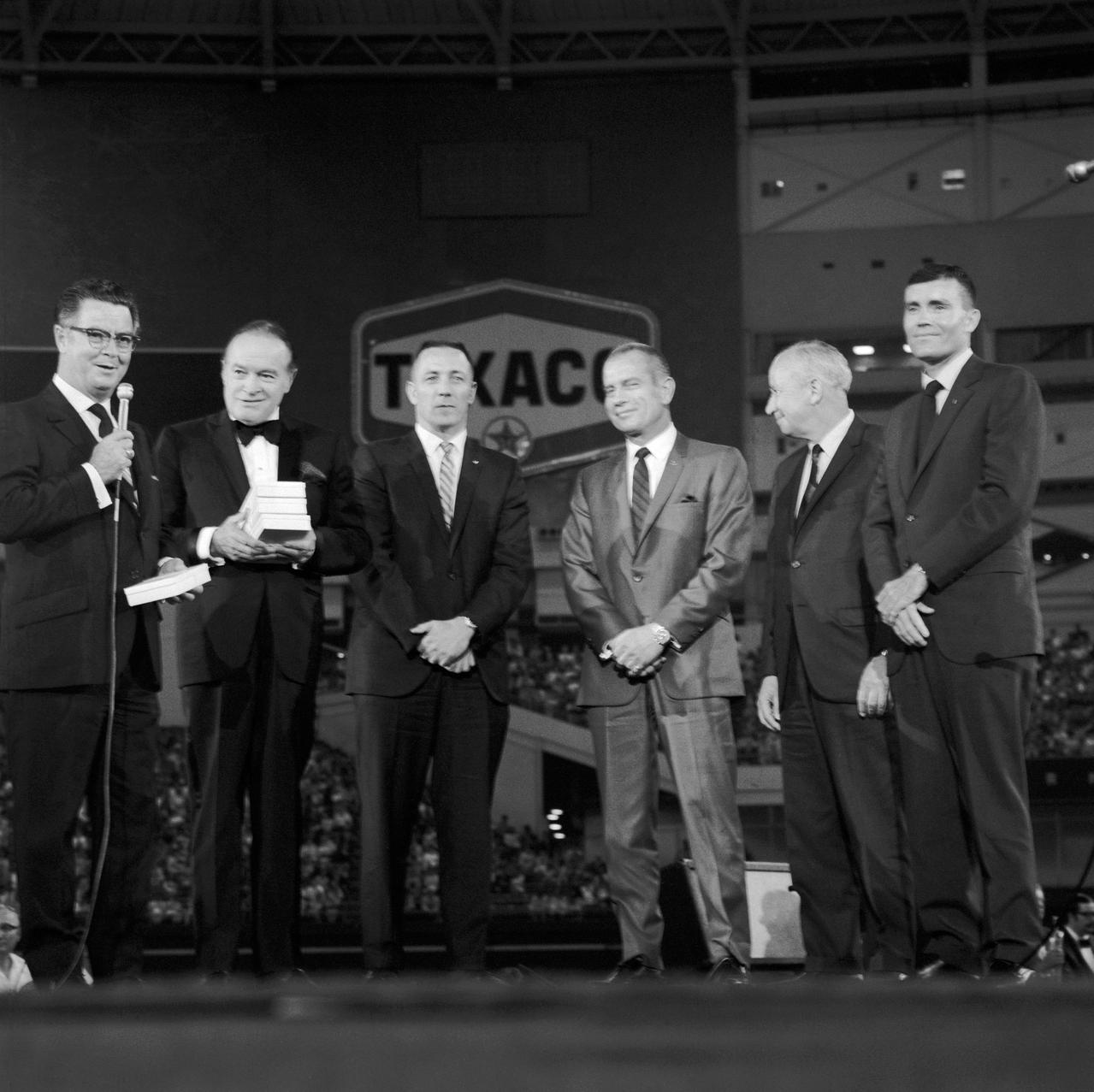Activities during the "Bob Hope Special" for the Ed White Memorial Benefit. Left to right : Mayor of Houston Louie Welch, Bob Hope, Astronaut Jack Swigert , Astronaut Deke Slayton, Sig Sjoberg, Astronaut Fred Haise.