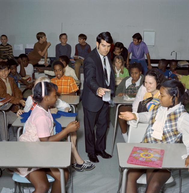 NASA image: MCADAMS ELEMENTARY SCHOOL - science demonstration