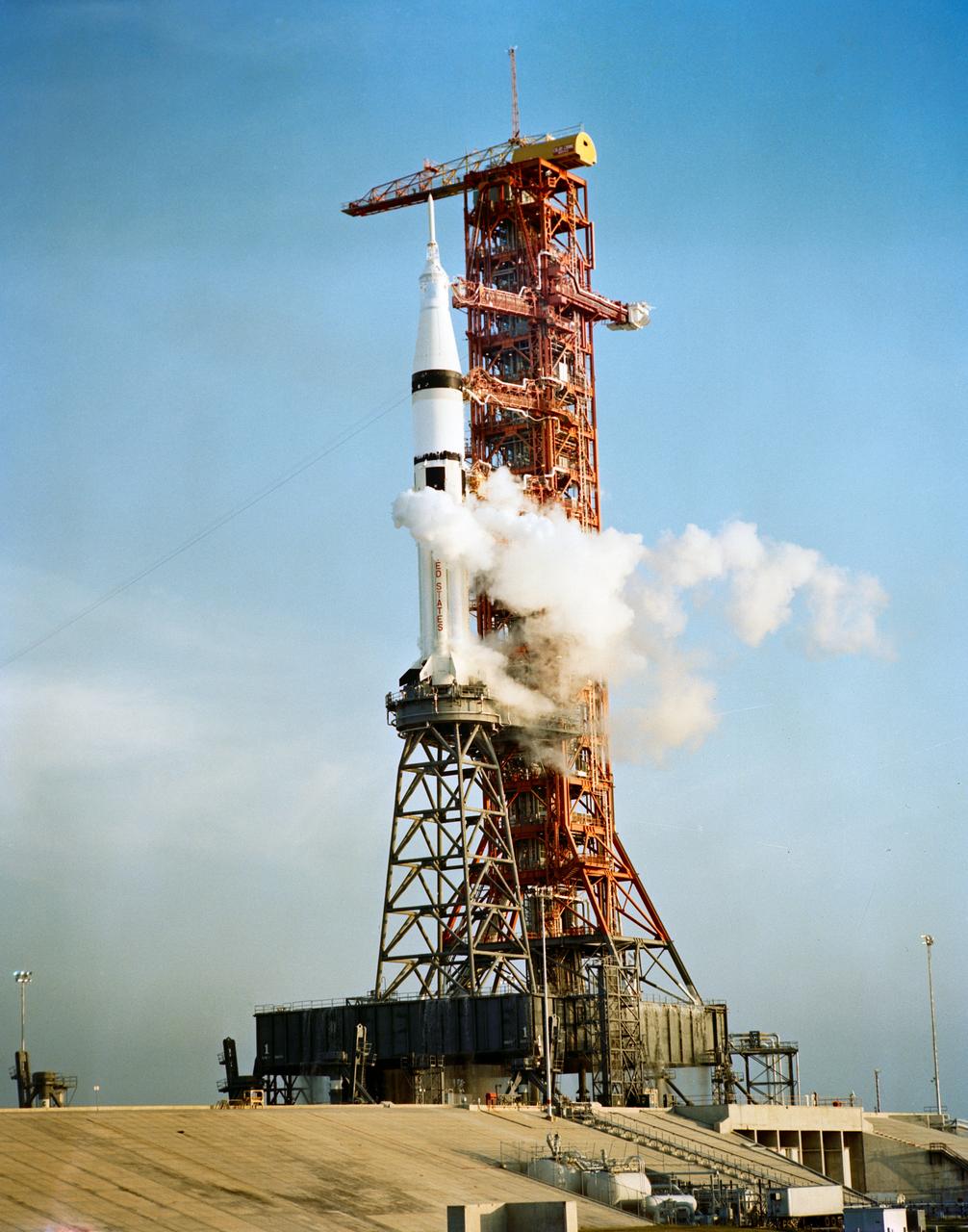 S73-31697 (20 July 1973) --- A ground-level view of Pad B, Launch Complex 39, Kennedy Space Center, Florida, showing the Skylab 3/Saturn 1B space vehicle during prelaunch preparations. The launch vehicle is venting liquid oxygen during pre-final countdown cryogenic loading. Photo credit: NASA