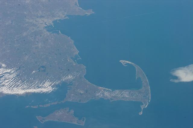 NASA image: Earth observations from shuttle Columbia during STS-73 mission