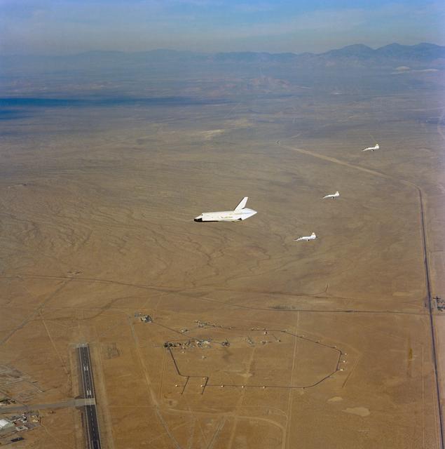 NASA image: Orbiter 101- Shuttle Approach & Landing Test (ALT) Free-Flight (FF)-3 - Edwards AFB (EAFB), CA