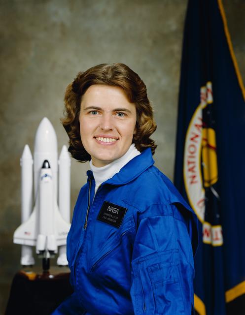 NASA image: PORTRAIT - LUCID, SHANNON W. ASTRONAUT CANDIDATE