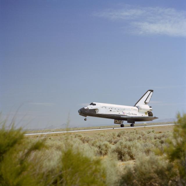 NASA image: Landing - STS-4 - Edwards AFB (EAFB), CA