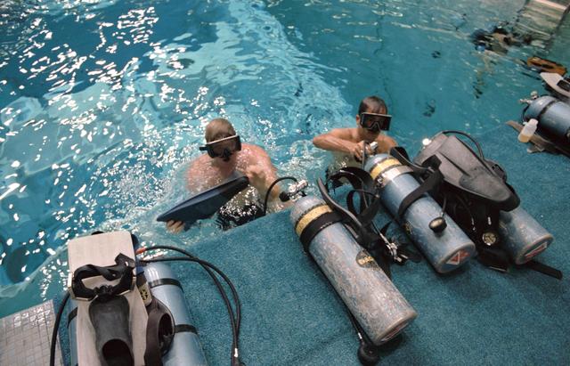 NASA image: Preparations for Underwater EVA training for the STS 41-G crew
