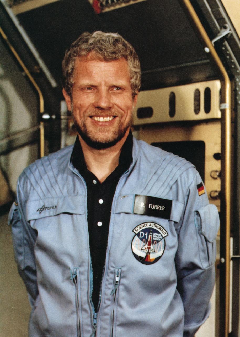 S84-47033 (nov 1984) --- Astronaut Reinhard Furrer, payload specialist  D-1 German Spacelab mission.