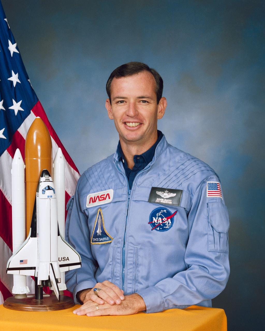S85-41886 (October 1995) --- Astronaut Brian Duffy, Astronaut Candidate Group 11