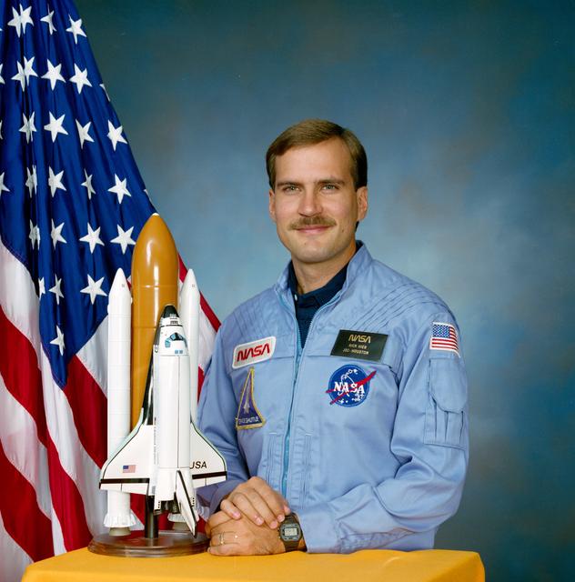 NASA image: PORTRAIT - ASTRONAUT HEIB, RICHARD J. - JSC